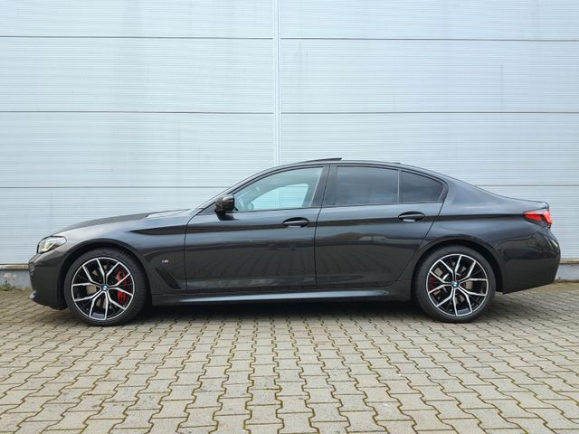 BMW 540d xDrive M Sport (Laser/360 Kamera/Head-Up)