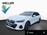 BMW i5 eDrive40 T M SPORT AHK,Pano,B&W,360°,DAPro - weiße BMW i5