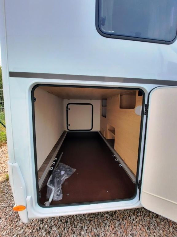 Fahrzeugabbildung Sunlight T 67S Adventure Edition Verfüg./Sparen Sie 3.882
