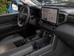 TOYOTA Tundra TRD Pro Hybrid CrewMax *INCOMING*