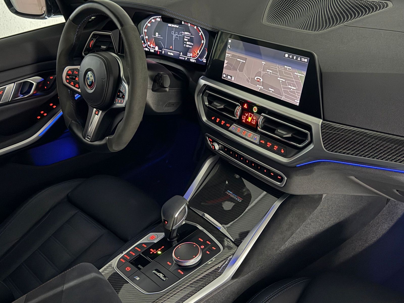 Fahrzeugabbildung BMW M340 d xDrive/STHZ/LASER/HuD/PANO/DRAVIT/DE FZG