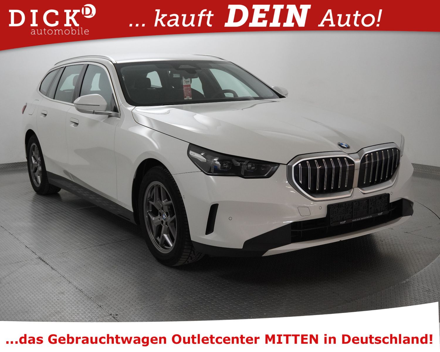 Fahrzeugabbildung BMW 520d T Aut. Sport LEDER+SHZ+VIRTU+KAM+NAV PLUS+M