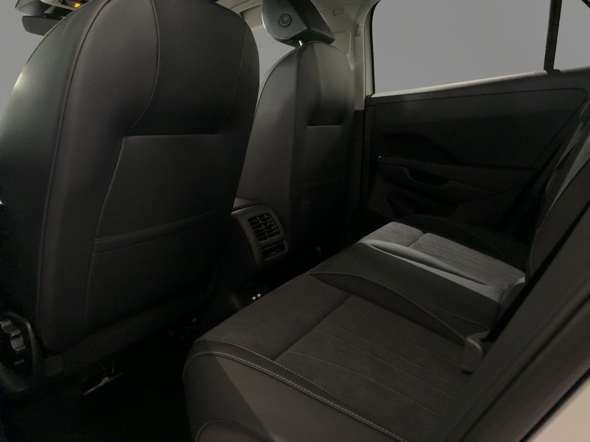Volkswagen T-Roc - Bild 9