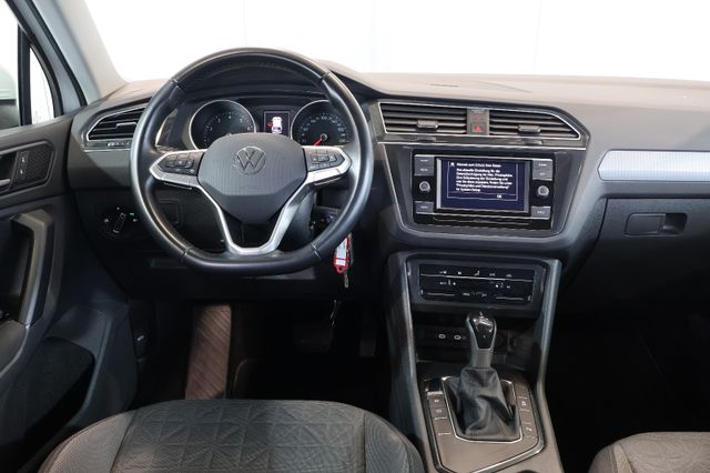 Volkswagen Tiguan 1.5 TSI Life ACC+LANE+LED+CARPLAY