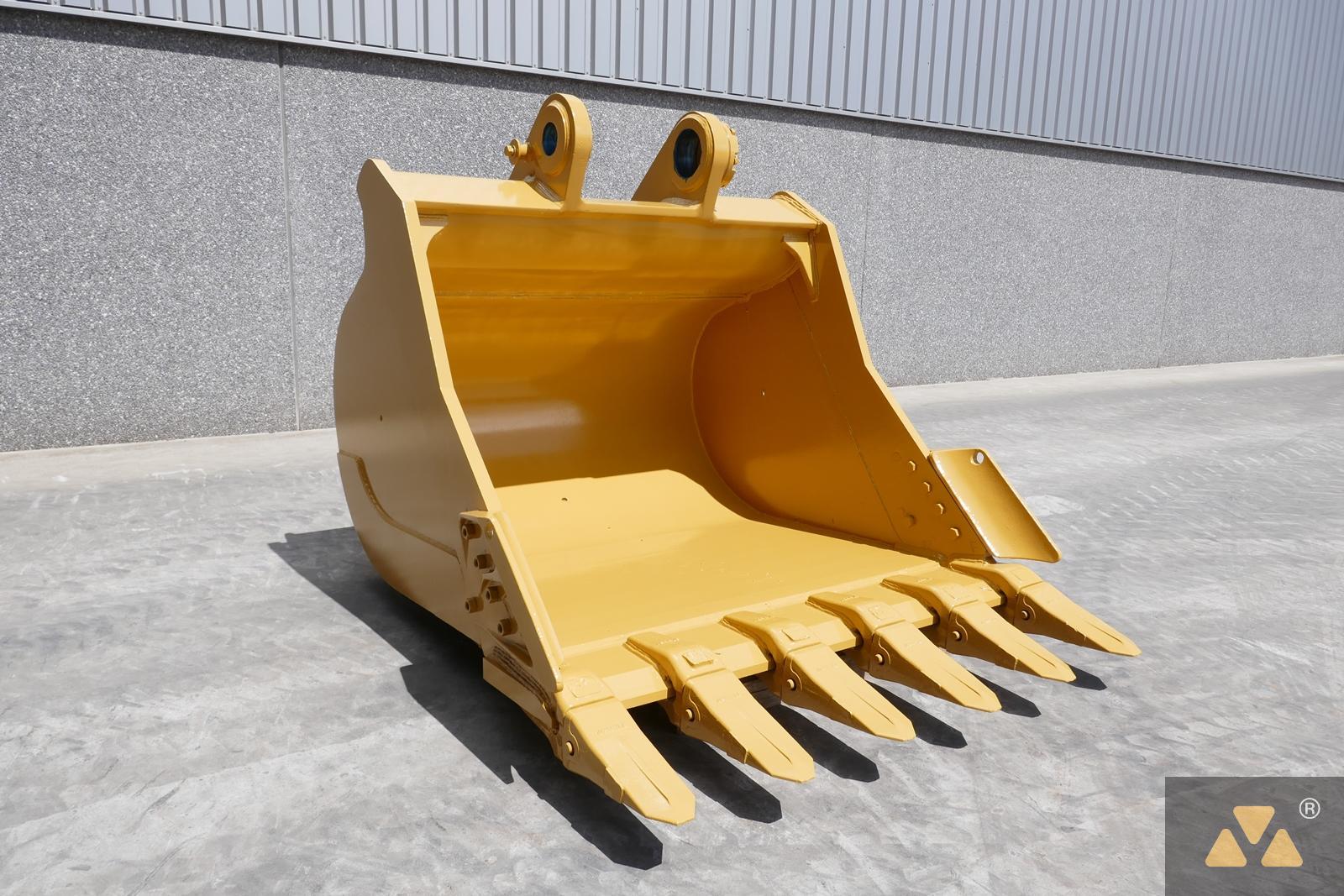 CAT 345D Bucket