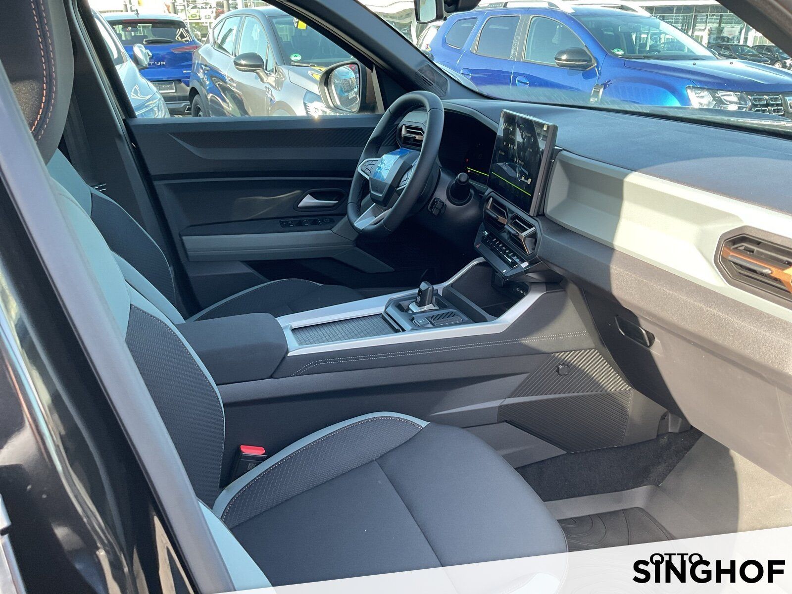Fahrzeugabbildung Dacia Bigster Extreme Hybrid 155