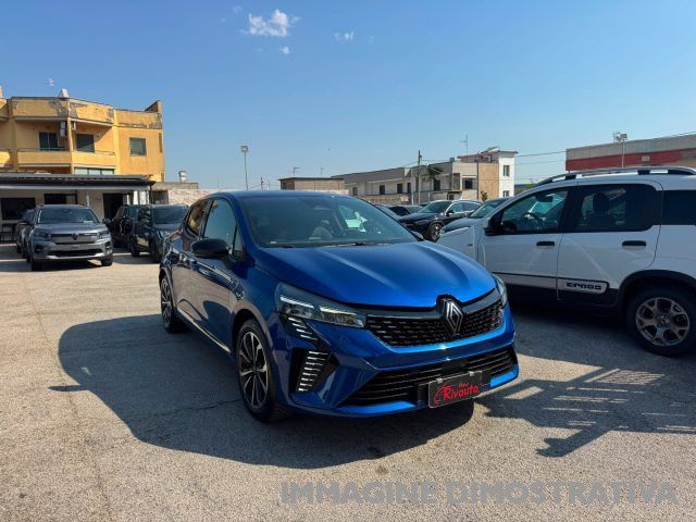 Other RENAULT Clio TCe 90 CV 5 porte Techno imagem 2