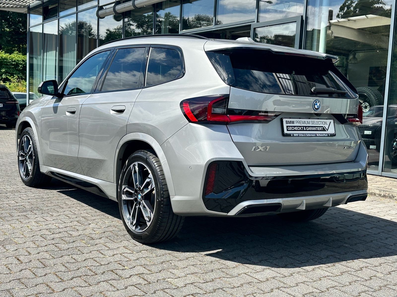 BMW iX1 - Bild 4
