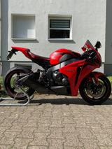 Honda CBR 1000 RR - HONDA 2010 CB 1000 R