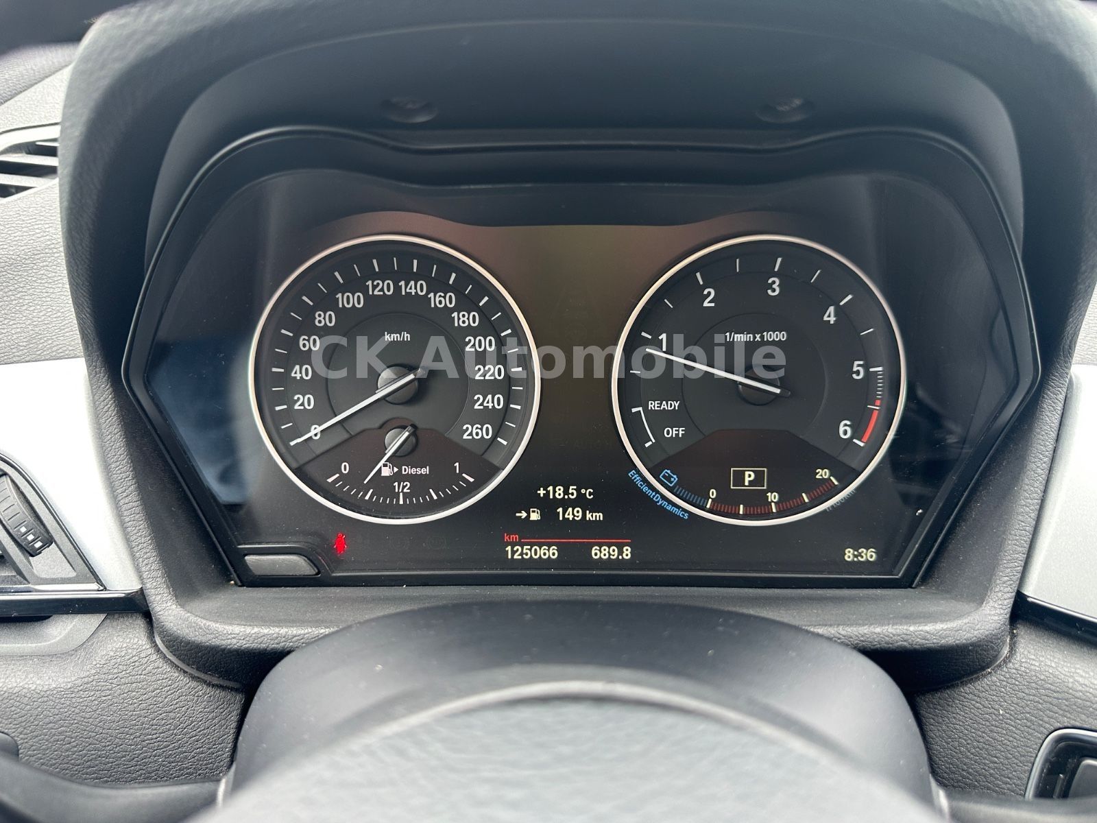 Fahrzeugabbildung BMW X1 sDrive 18d Automatik/Navi Plus/Head-Up/PDC