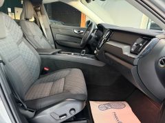 VOLVO XC60 B4 LED CAM NAVI LED AHK GARANTIE ACC!