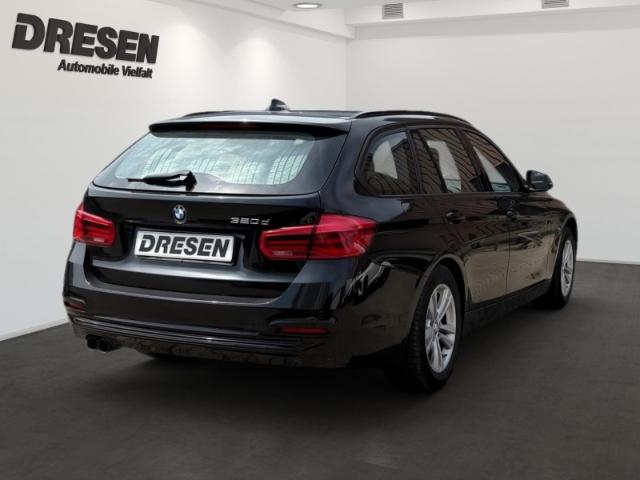 BMW 320 Touring SportLine Automatik Navi LED El. Hec