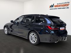 Fahrzeugabbildung BMW 320i Touring M Sport Sportautom-AHK/HeadUp/ 17LM