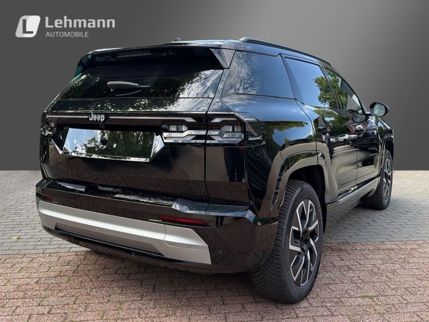 Fahrzeugabbildung Jeep Compass NEW MY26 ELEKTRO FIRST EDITION -VOLL- Pa