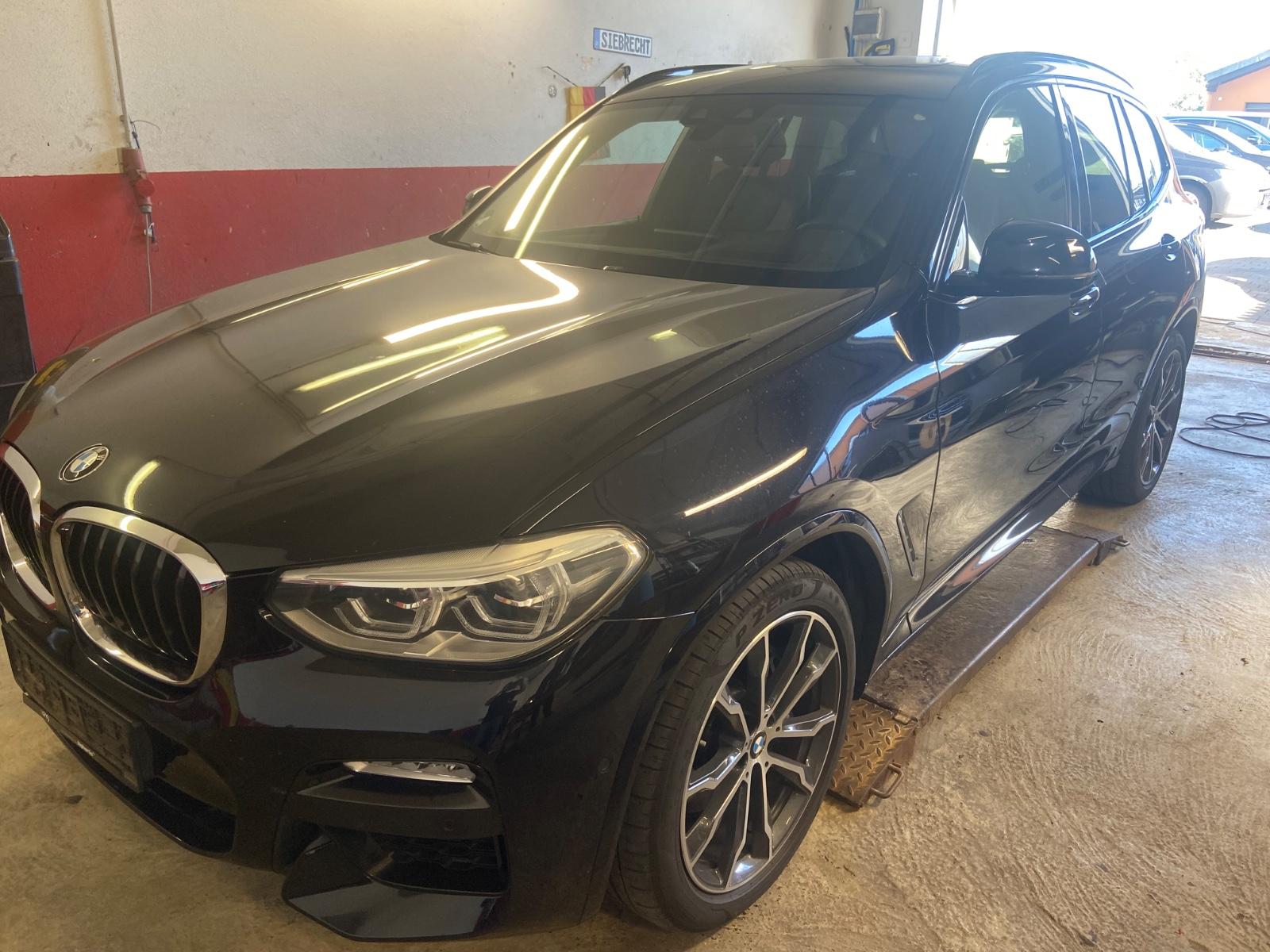 BMW X3 xDrive 30 d **M Sportpaket+Panorama**