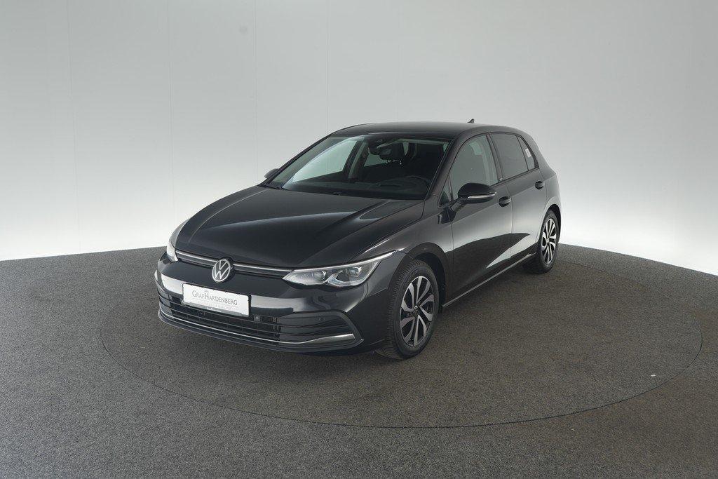 Volkswagen Golf VIII 2.0 TDI DSG Active AHK Navi ACC
