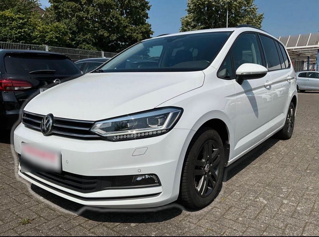 Image of Volkswagen Touran