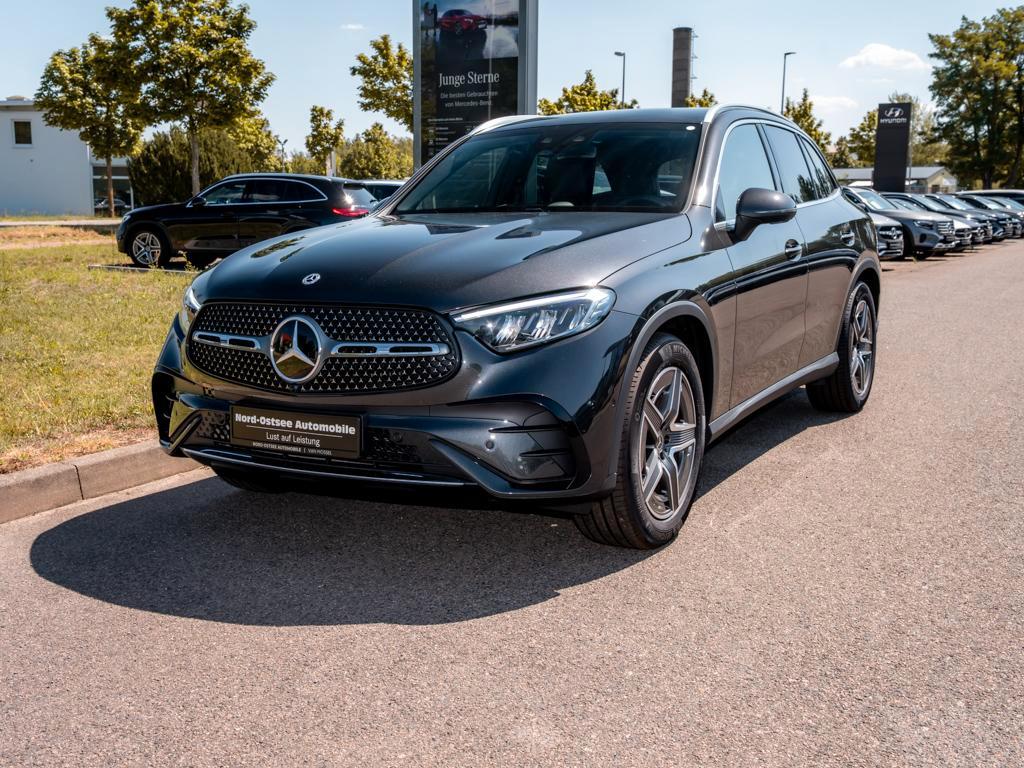 Mercedes-Benz GLC 300 d AMG 4M AHK MBUX SHZ KEYLESS-GO