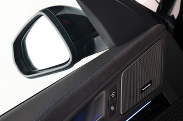 BMW X1 sDrive20i M Sport ACC H&K RFK 18" 8-fach