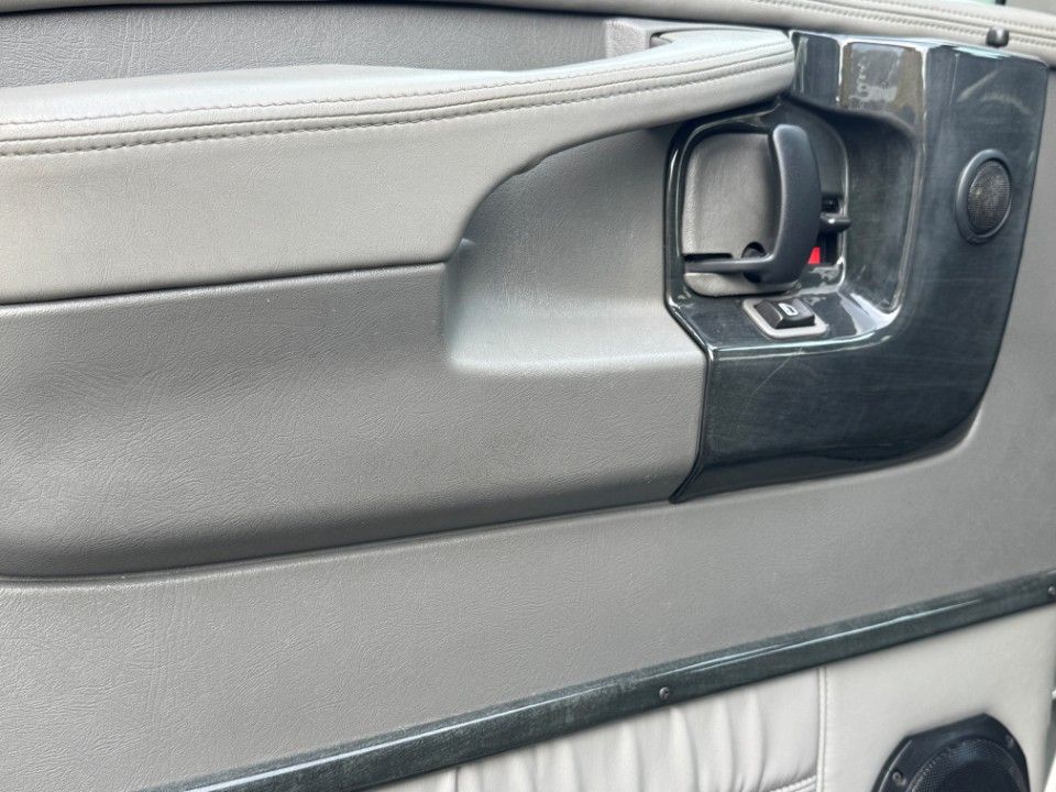 Fahrzeugabbildung Chevrolet Express Chevy Van Explorer Ltd. ALLRAD Stabitrac