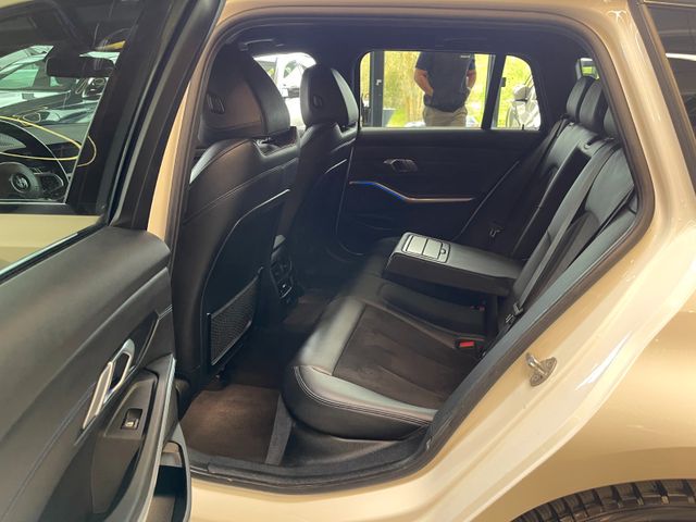 BMW M340 d xDrive *1.HAND*19%MWST*LED*AHK*ACC*DAB*