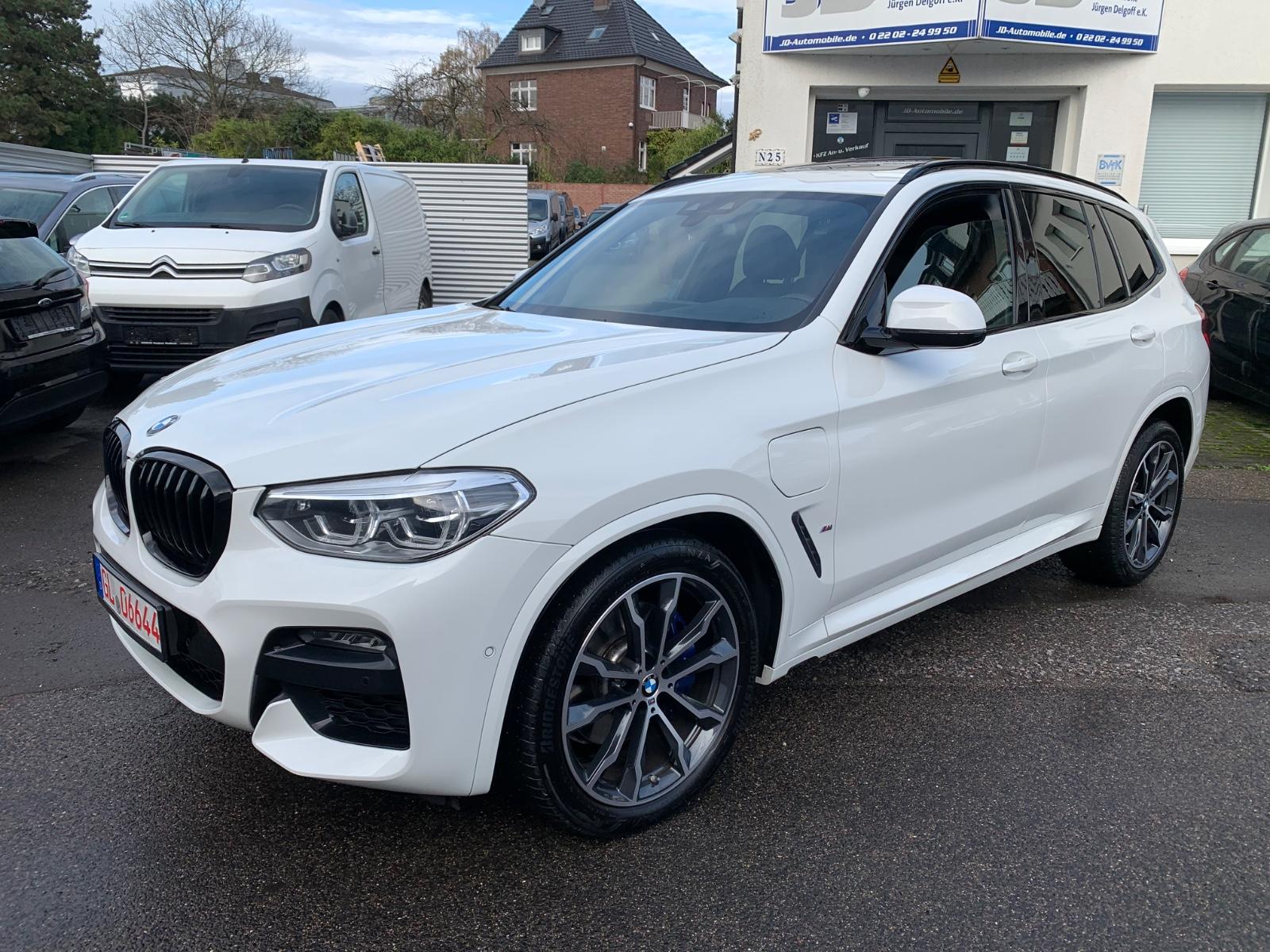 BMW X3 xDrive 30 e M Sport Shadow Pano HeadUP