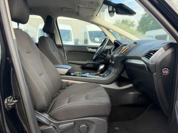 Ford S-Max - 9