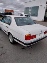 BMW 740i E32  - BMW 7er Reihe: E32