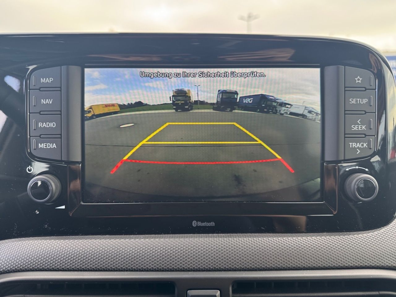 Fahrzeugabbildung Hyundai i10 TREND NAVI*KLIMAAT*TEMPOM*DAB*SHZ*LHZ*DAB*