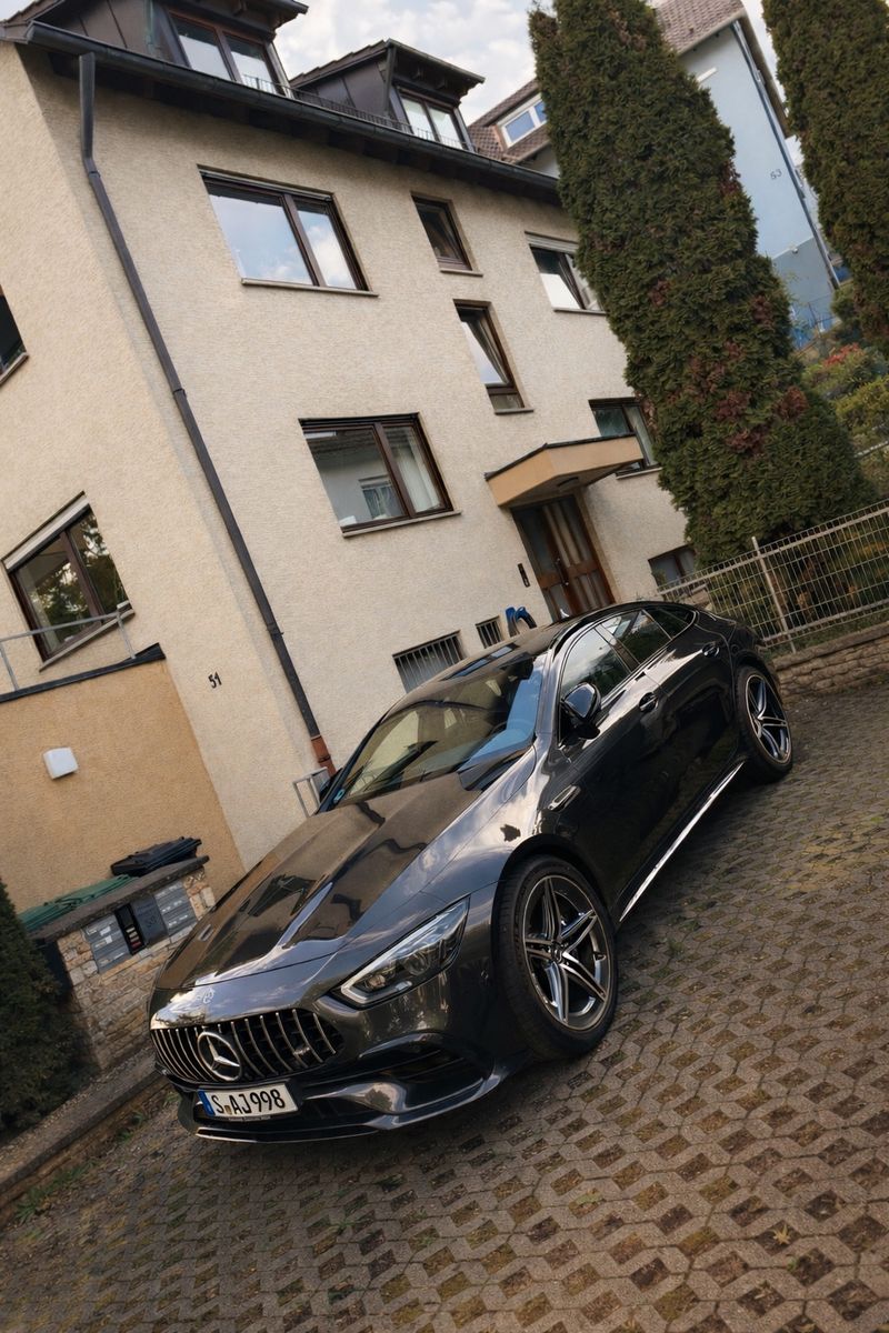MERCEDES-BENZ AMG GT 43 4MATIC+