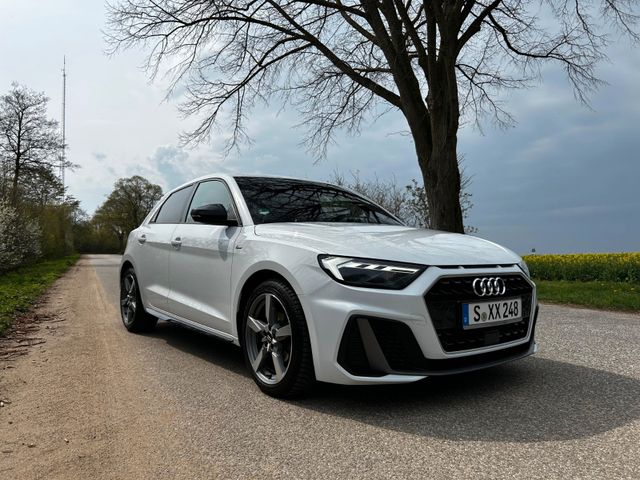AUDI A1 30 TFSI S tronic S line Sportback B&amp;O 