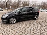 Ford S-Max 2,0 EcoBoost 149kW Titanium PowerShift - Ford S-Max aus 2010: Titanium