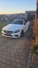 Mercedes-Benz C 300 d Autom. - - Mercedes-Benz C 300 mit Diesel-Antrieb: Cabrio