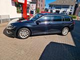 Volkswagen VW Passat 2.0 TDI 3C Top Zustand!! - Volkswagen Passat: Limousine, 3c