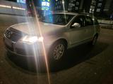 Volkswagen WVolswagen Passat 2.0 TDI 81 kw 110Ps - Volkswagen Passat: Kombi, W8