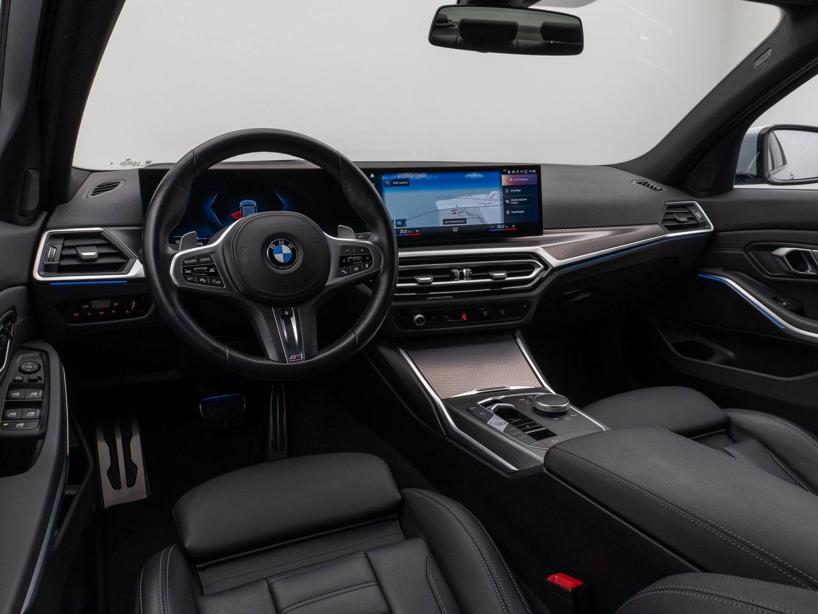 Fahrzeugabbildung BMW 320d MSport Kamera DAB HiFi Komfort Leder 19Zoll