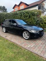 BMW 330d xDrive Touring Automatic -
