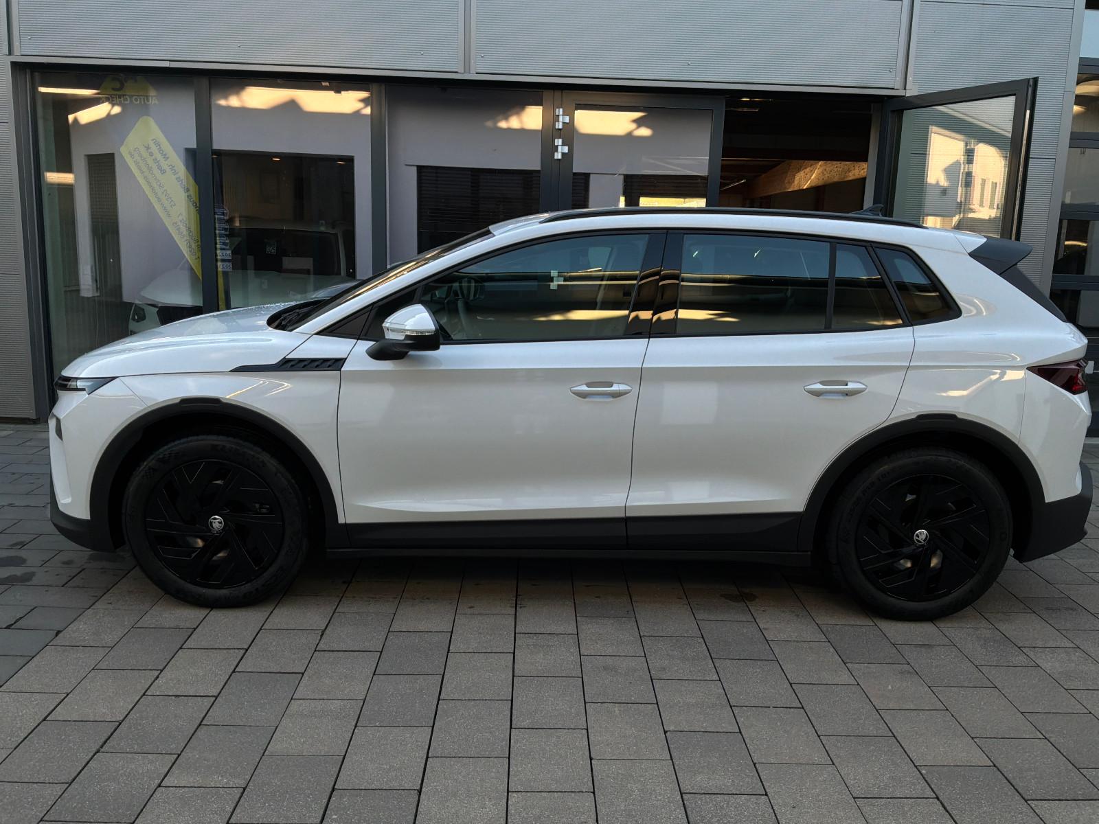 Skoda Elroq 50 Tour 19"+Navi+AHK Vorb+Kamera+ACC
