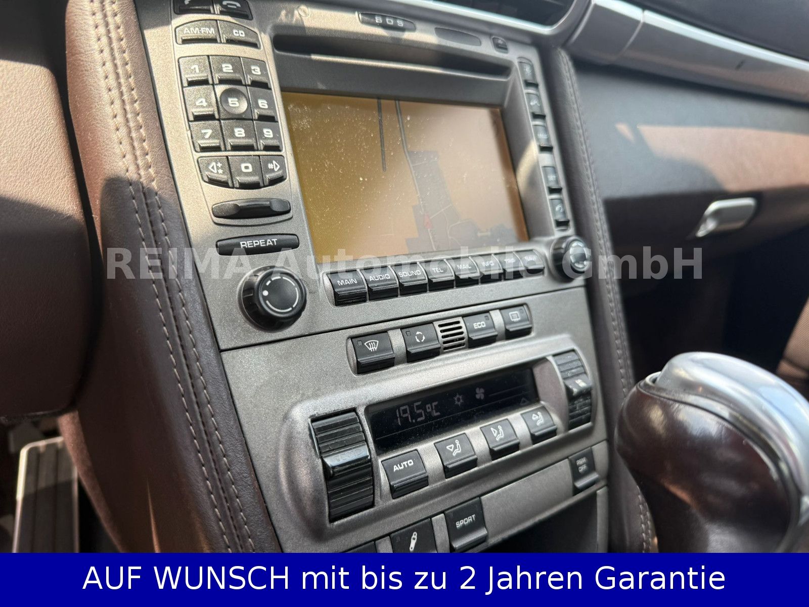 Fahrzeugabbildung Porsche 911 Carrera 4 S Coupe, Sport Chrono Leder, Navi