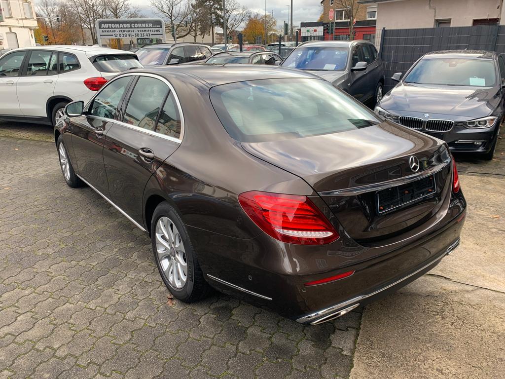 Mercedes-Benz E 250