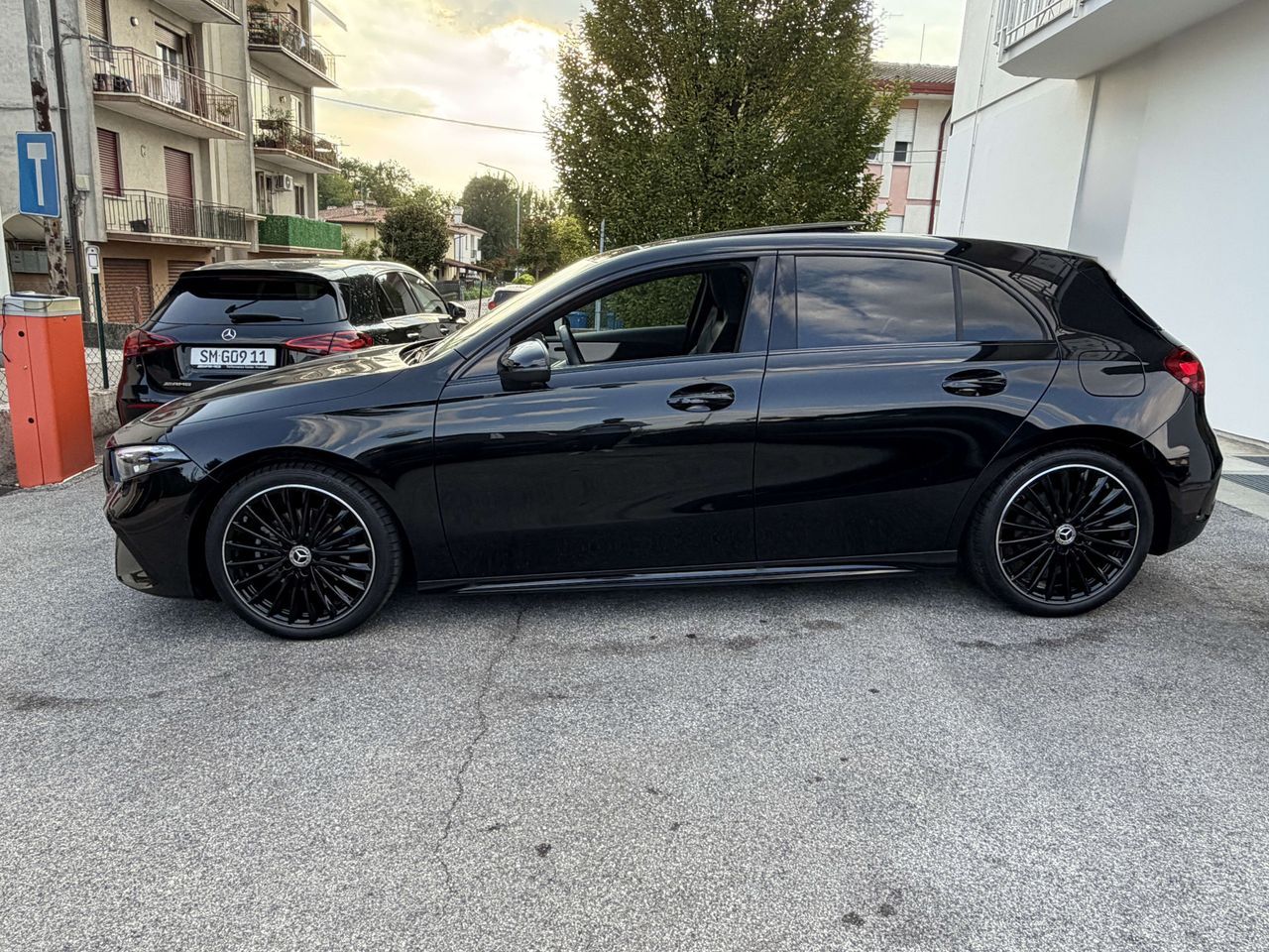 Mercedes-Benz A 200 A 200 AMG Line Advanced Plus imagem 3