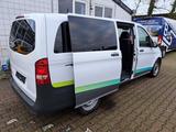 Mercedes-Benz Vito Tourer 114 CDI Autom.+lang+9-Sitzer+GJR - Mercedes-Benz Vito: Allradantrieb