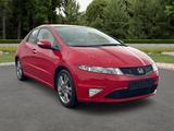 Honda Civic Lim. 5-trg. 1.8 Sport, wenig KM - Honda Civic mit Benzin-Antrieb: Limousine, 1.8