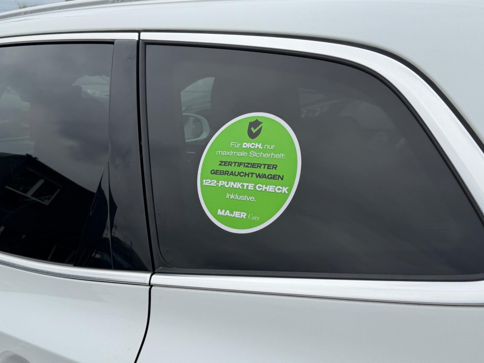 Volvo XC 60  Momentum Pro AWD*H&K*ACC*LED*AHK*