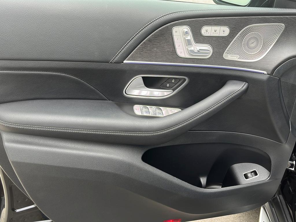 Mercedes-Benz GLS 400