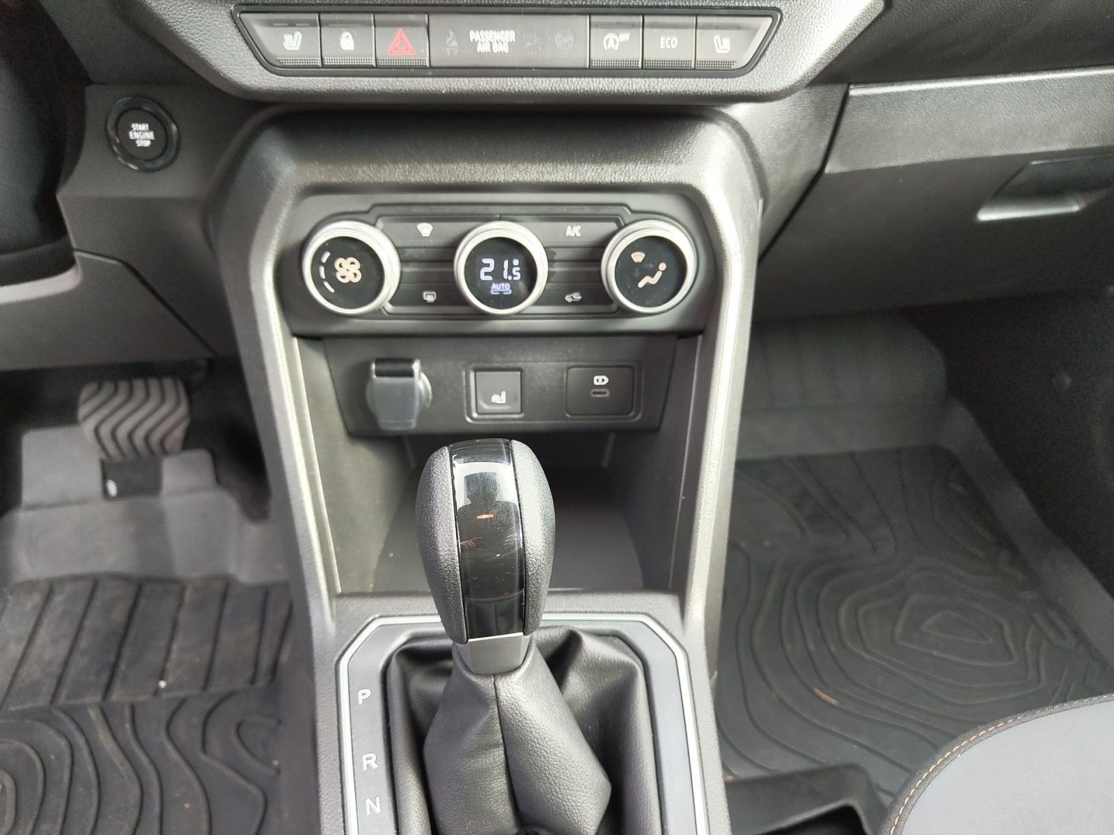 Fahrzeugabbildung Dacia Sandero III Stepway Extreme TCE 90 CVT-Automatik