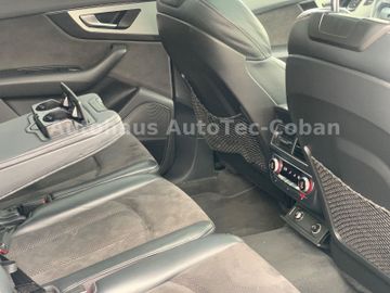 Audi Q7 - 9