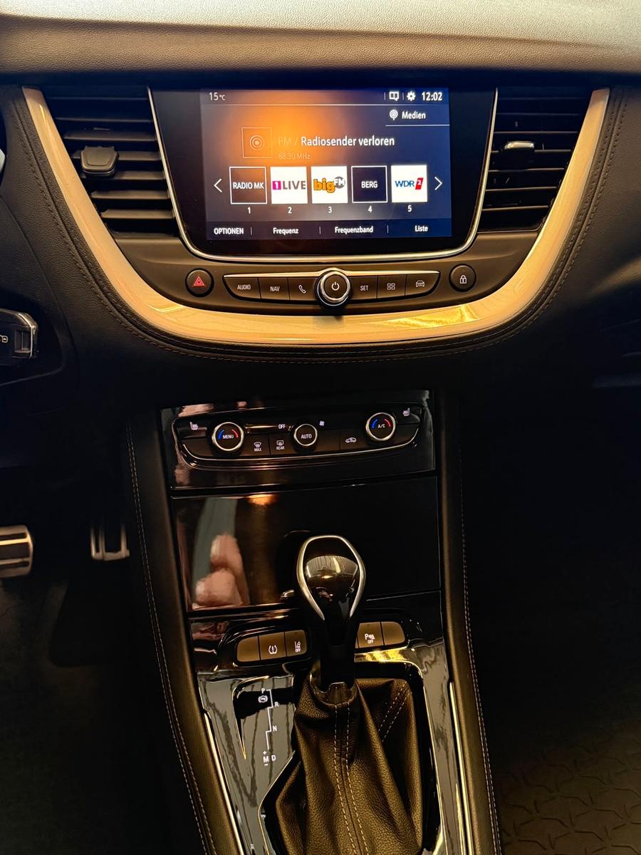 Opel Grandland (X) Design Line Automatik / R-Kamera