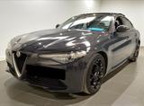 Alfa Romeo Giulia 2.0 Turbo Super PANO/XENON/2.HAND/18-ZOLL - gebrauchte Alfa Romeo Giulia aus dem Jahr 2017