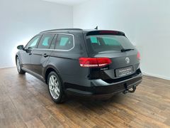 VW Passat Variant / MASSAGE/ ACC / GARANTIE / AHK /
